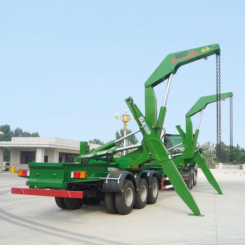 Camion à chargement latéral pour conteneurs de 40 pieds