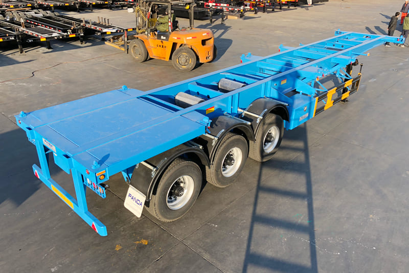 tri axles 40 feet container chassis truck trailer for sale