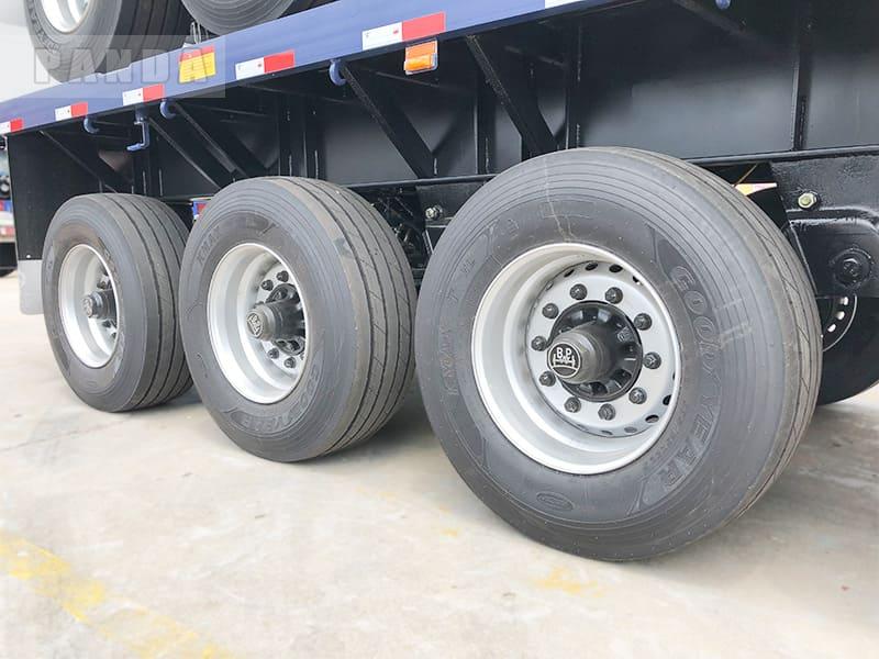 How to maintain truck tires?